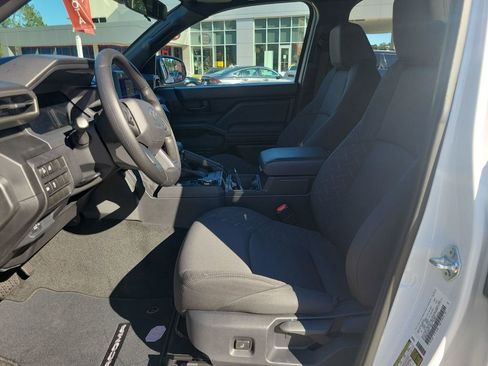 Certified 2024 Toyota Tacoma SR image 15