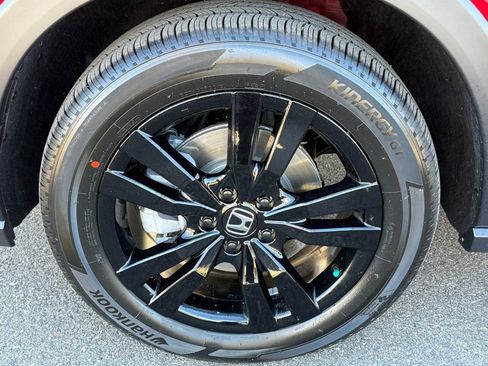 Certified 2026 Honda HR-V Sport image 12