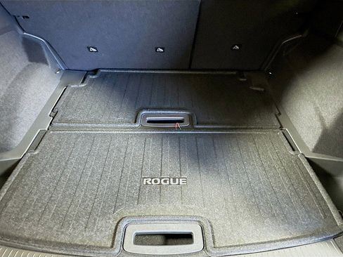 New 2026 Nissan Rogue Platinum w/ Platinum Premium Package image 28