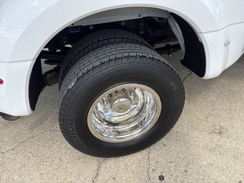 Used 2023 Ford F350 XL w/ 360-Degree Camera Package RWD image 5