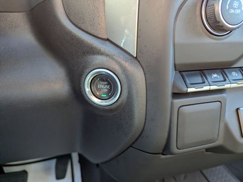 Certified 2025 Chevrolet Silverado 1500 W/T w/ Trailering Package image 18