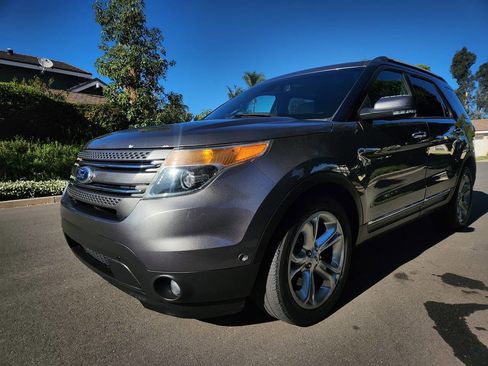 Used 2013 Ford Explorer Limited image 4