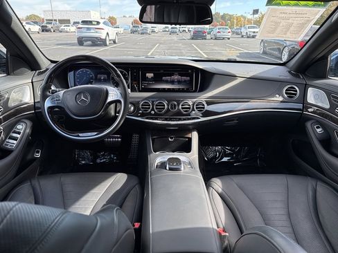 Used 2016 Mercedes-Benz S 550 Sedan image 17