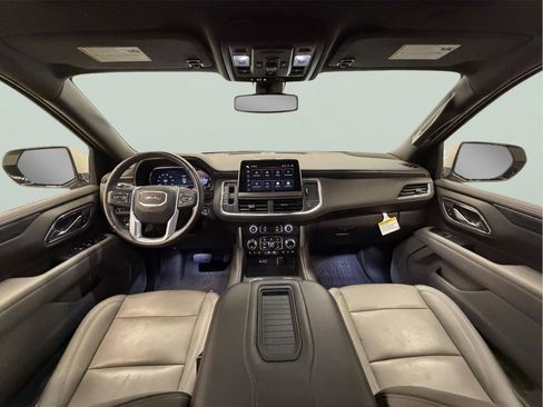 Used 2022 GMC Yukon SLT w/ SLT Luxury Package image 32