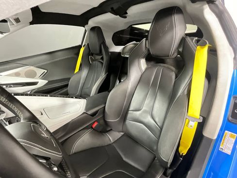 Used 2020 Chevrolet Corvette Stingray Premium Cpe w/ 3LT Preferred Equipment Group RWD image 19