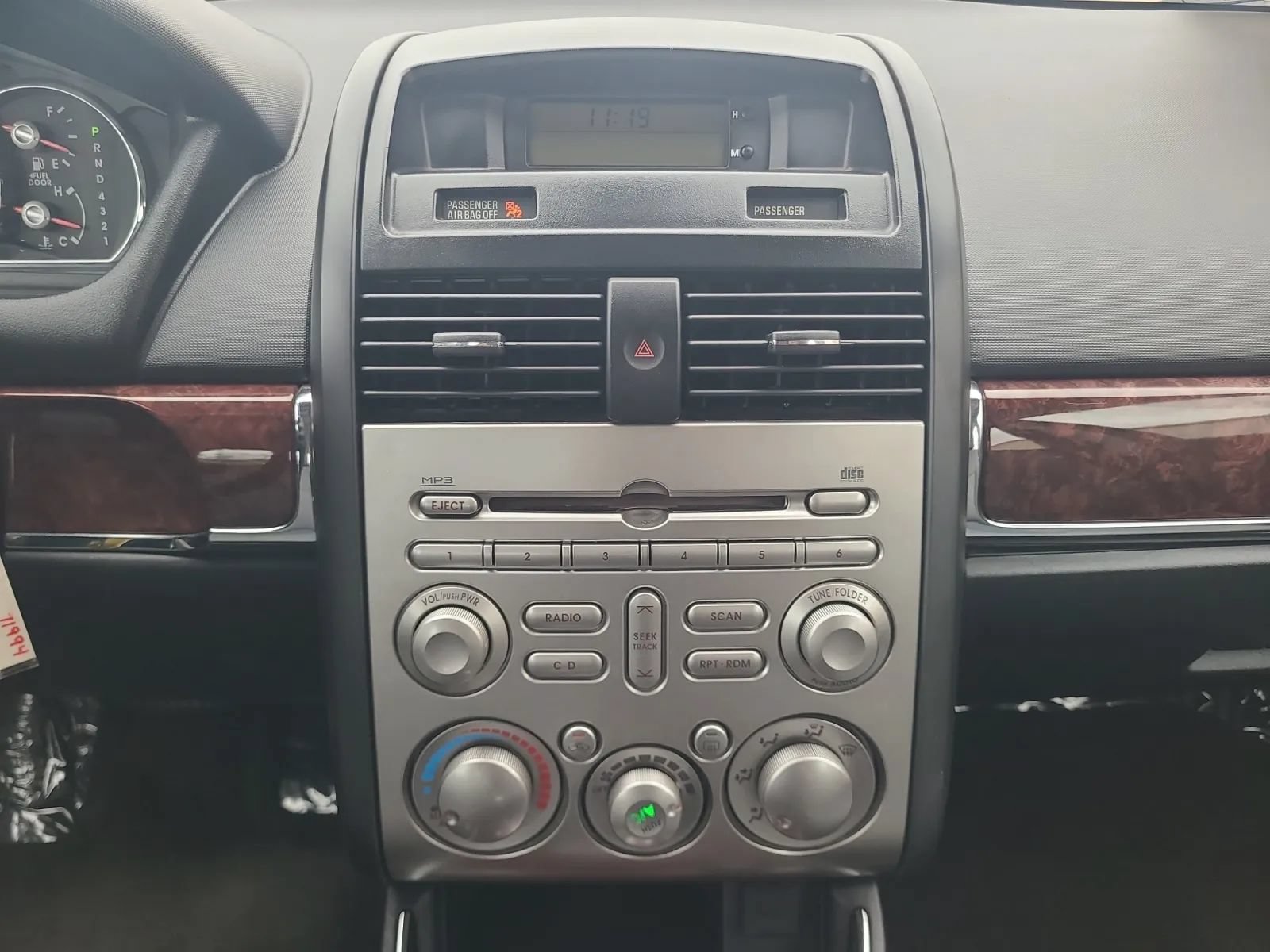 Used 2011 Mitsubishi Galant ES FWD image 14