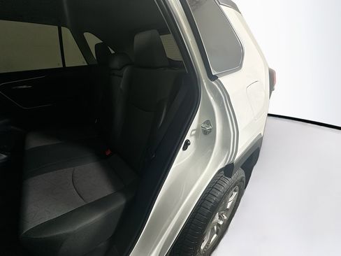 Used 2024 Toyota RAV4 XLE w/ Convenience Package FWD image 26