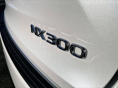 Used 2018 Lexus NX 300 FWD w/ Premium Package image 9