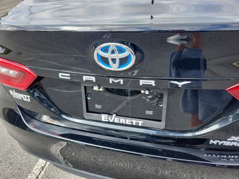 Used 2023 Toyota Camry XLE w/ Navigation Package image 4