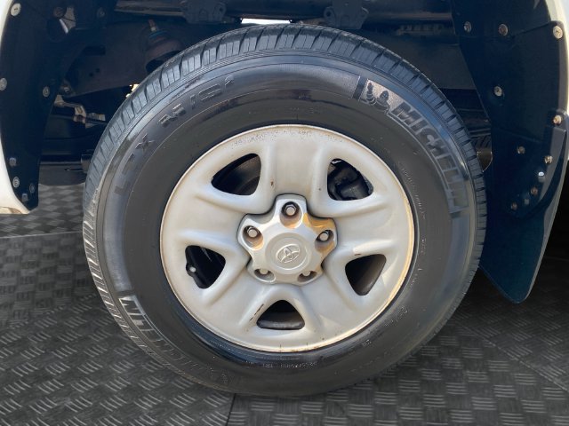 Used 2013 Toyota Tundra 2WD Regular Cab Long Bed image 28
