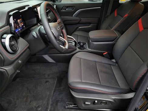 Certified 2026 Chevrolet Colorado Z71 w/ Z71 Convenience Package 2 image 27