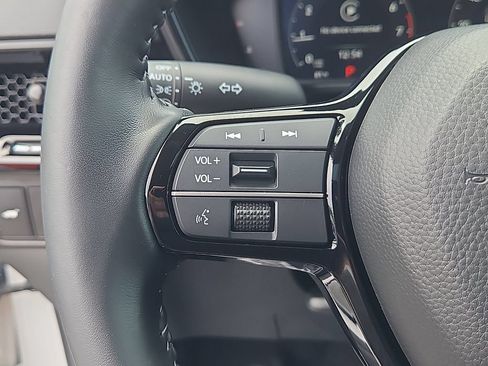 Used 2026 Honda CR-V EX-L image 25