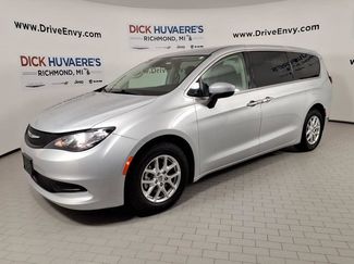 Used 2023 Chrysler Voyager LX FWD video 1