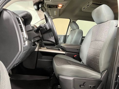 Used 2018 RAM 1500 Big Horn image 8