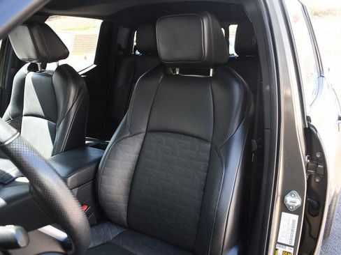 Certified 2024 Toyota Tacoma TRD Sport w/ TRD Sport Premium Package image 17