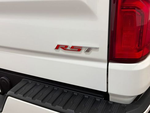 Used 2021 Chevrolet Silverado 1500 RST w/ Z71 Off-Road Package AWD/4WD image 53