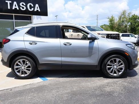 Used 2023 Buick Encore GX Essence w/ Experience Buick Package FWD image 9