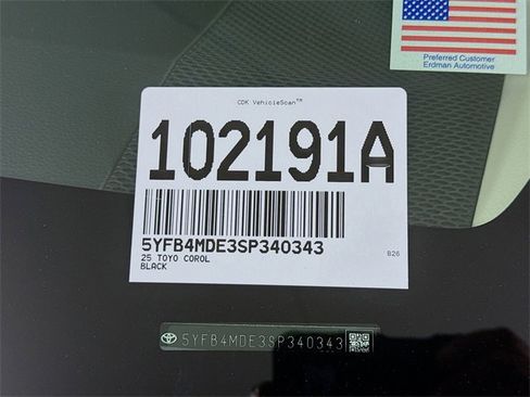 Certified 2025 Toyota Corolla LE image 29
