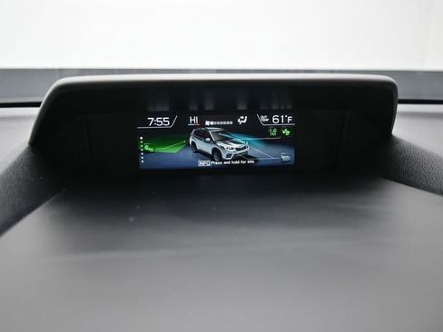 Used 2024 Subaru Forester Premium image 30