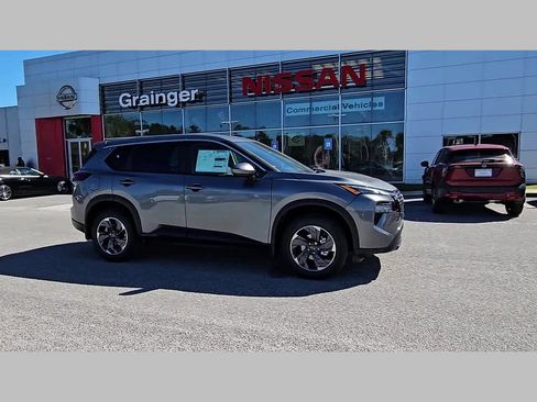 New 2026 Nissan Rogue SV image 36