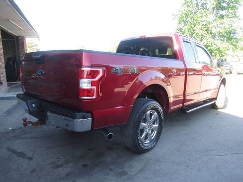 Used 2018 Ford F150 XLT w/ Equipment Group 302A Luxury AWD/4WD image 9