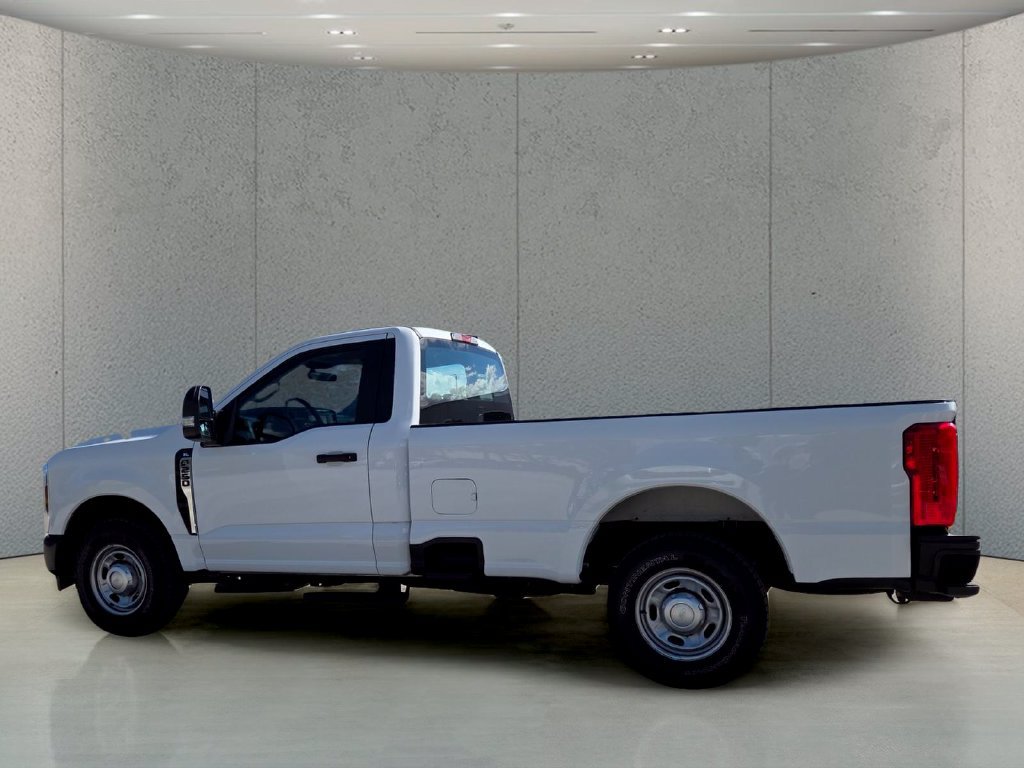 Used 2024 Ford F250 XL RWD image 12