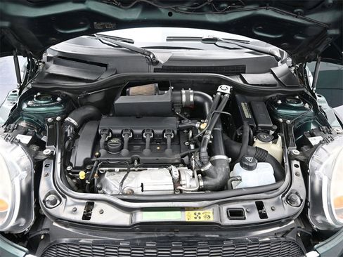 Used 2010 MINI Cooper S image 12