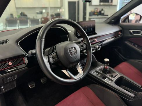 Used 2024 Honda Civic Si image 13