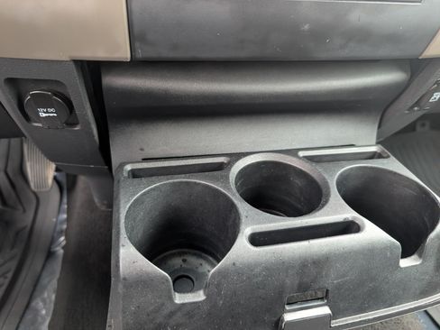 Used 2012 RAM 1500 Express AWD/4WD image 22