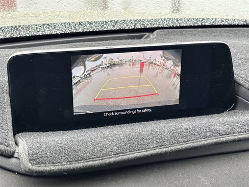 Used 2024 MAZDA CX-30 Carbon image 10