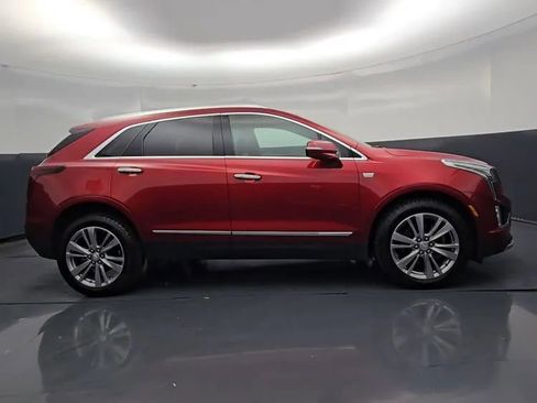 Used 2024 Cadillac XT5 Premium Luxury AWD/4WD image 8