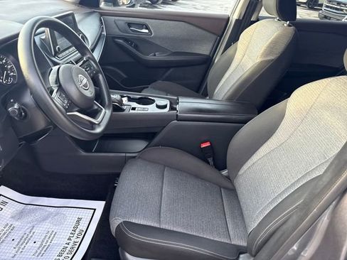 Certified 2022 Nissan Rogue SV image 9