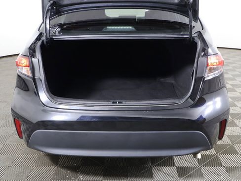Used 2023 Toyota Corolla LE image 12
