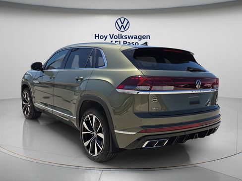 New 2026 Volkswagen Atlas Cross Sport SEL Premium R-Line AWD/4WD image 4