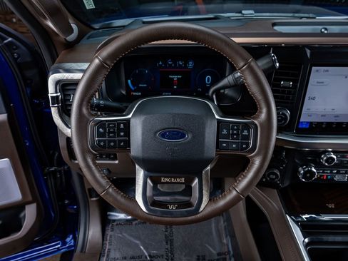 Used 2026 Ford F350 King Ranch w/ FX4 Off-Road Package image 19