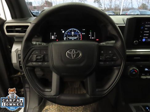 Used 2024 Toyota Tacoma SR5 image 17