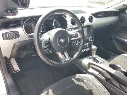 Used 2017 Ford Mustang GT Premium RWD image 13