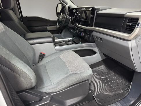Used 2024 Ford F250 XLT w/ FX4 Off-Road Package AWD/4WD image 15