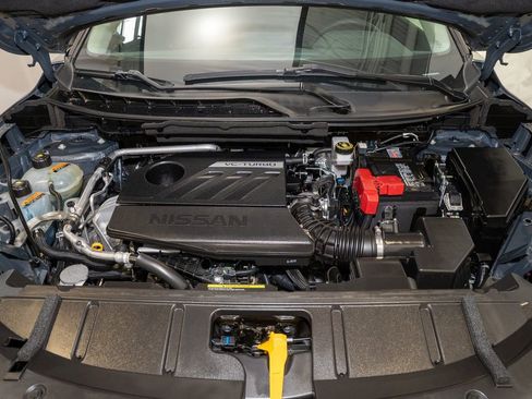 Certified 2024 Nissan Rogue SV image 19