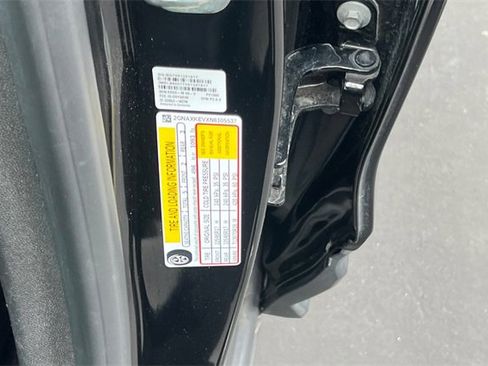 Used 2022 Chevrolet Equinox LT image 41