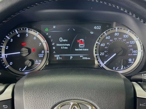 Used 2023 Toyota Highlander XLE AWD/4WD image 17