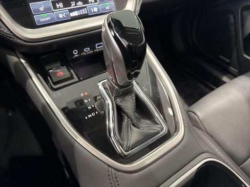 Used 2025 Subaru Outback Limited image 27