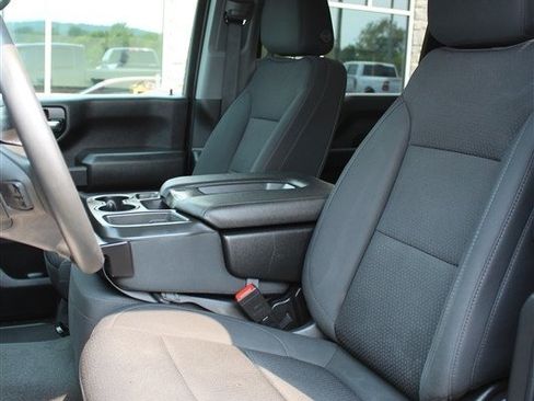 Used 2023 Chevrolet Silverado 2500 Custom w/ Custom Value Package AWD/4WD image 17