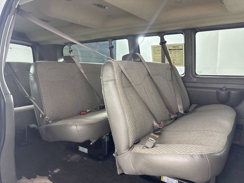 Used 2024 Chevrolet Express 3500 LT w/ LT Preferred Equipment Group RWD image 21