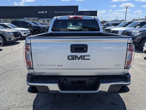 Used 2018 GMC Canyon SLT w/ Driver Alert Package image 4