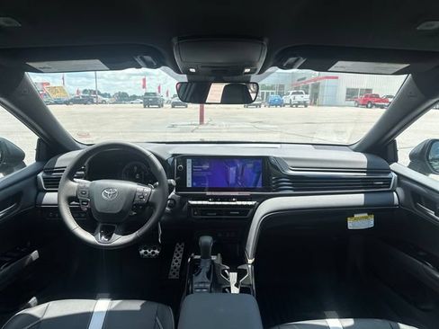 New 2026 Toyota Camry SE FWD image 10