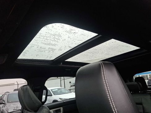 Used 2022 Ford Explorer ST w/ Equipment Group 401A image 15