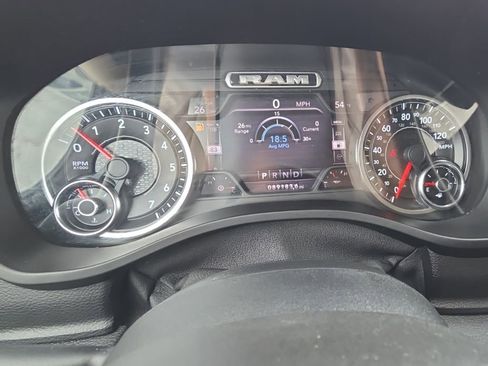 Used 2020 RAM 1500 Big Horn AWD/4WD image 17