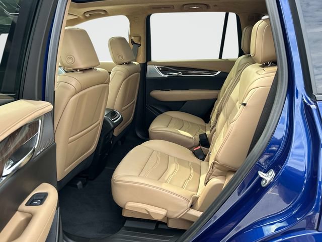 Certified 2024 Cadillac XT6 Sport w/ LPO, ONYX Package AWD/4WD image 17