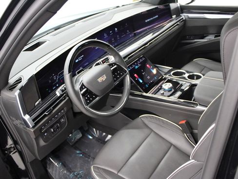 Certified 2025 Cadillac Escalade Sport w/ Touring Package image 20